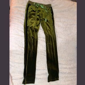 Earthy green velvet pants with ribbon-bow drawstring - size M